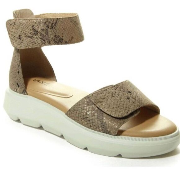 Van Eli "Cloe" Gold & Tan Faux Snakeskin Sandals, Size 10 WIDE - Picture 1 of 10